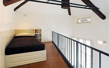 Casa Brenna Tosatto Art Experience レンノ